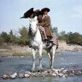 Охотник на коне с беркутом. 1972. Фото: Иосиф Будневич / РИА Новости